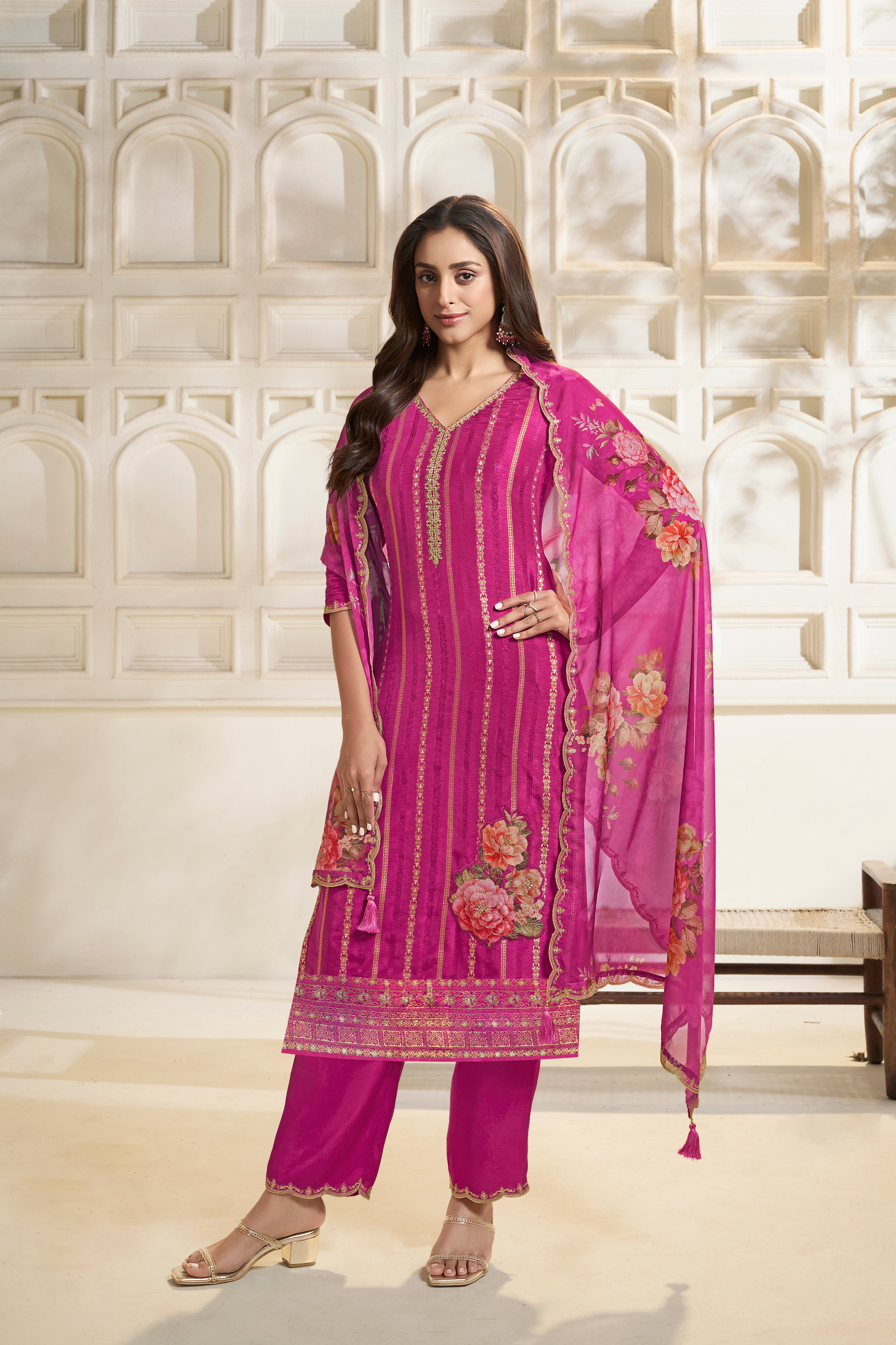 Designer Pink Jacquard Weave Dola Silk Kurta Suit Set