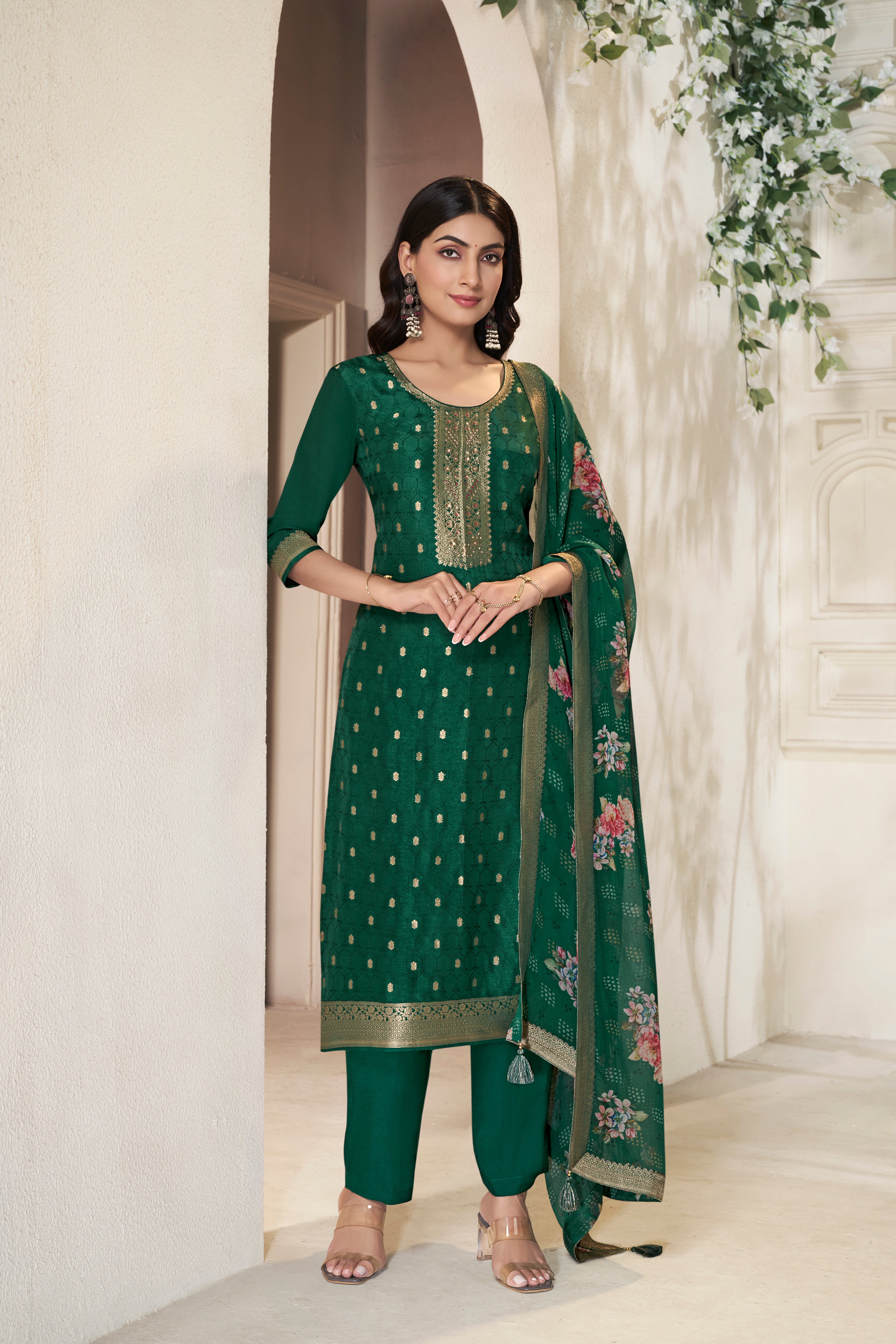 Designer Green Jacquard Weave Dola Silk Kurta Suit Set