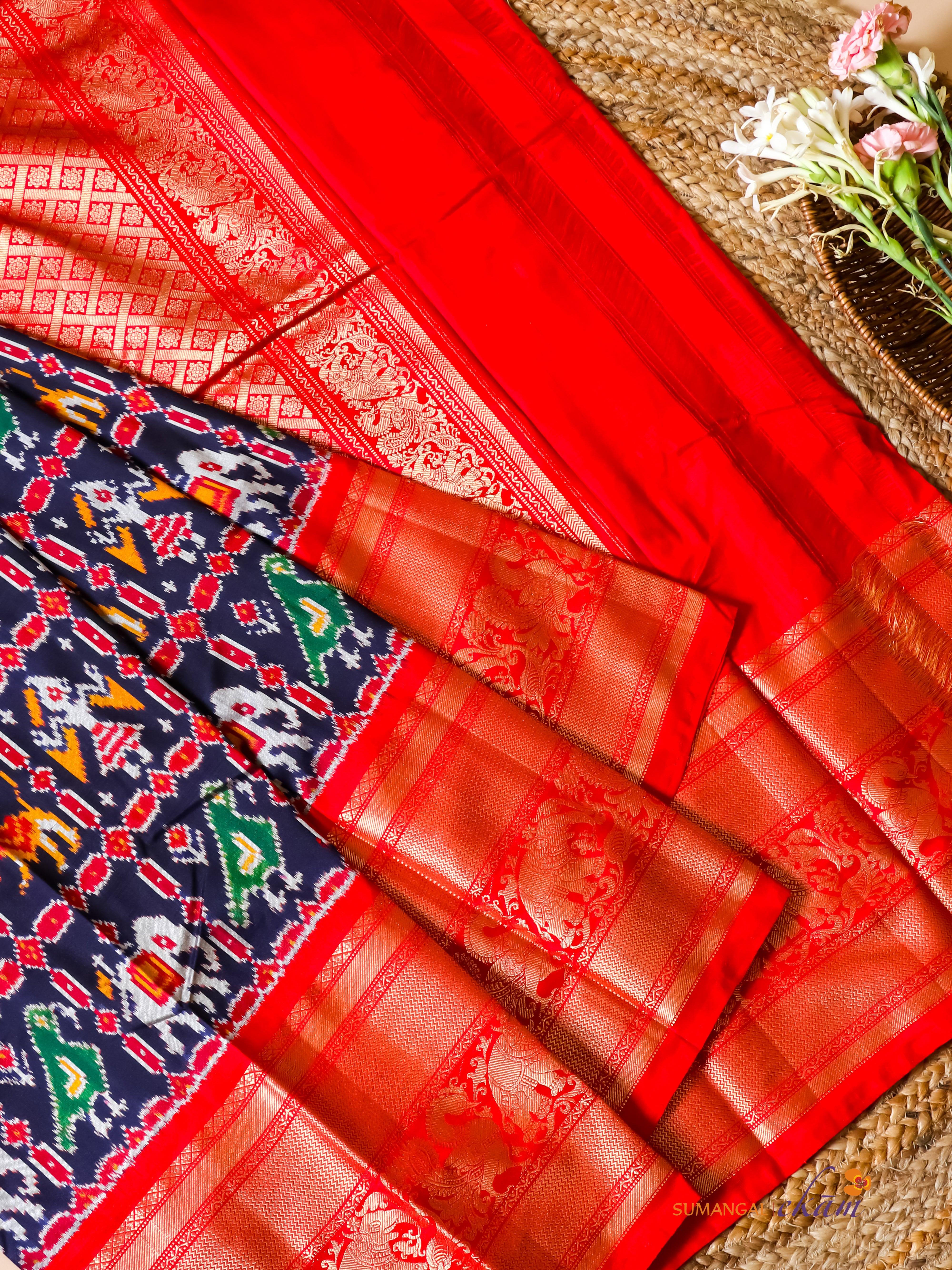 Handwoven Navy Blue  Banarasi Katan Silk Saree - Sumangal Ekam