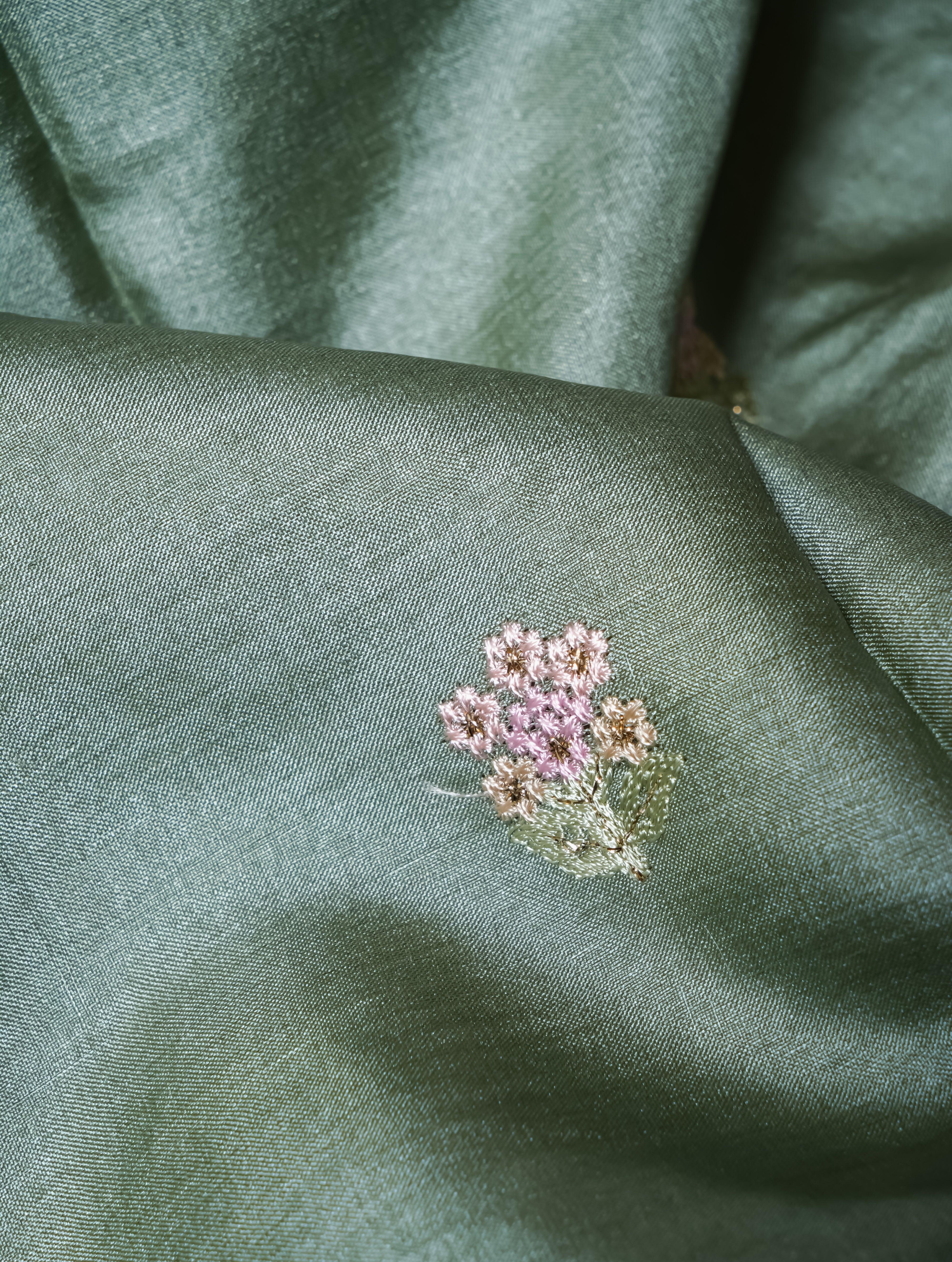 Designer Pastel Green Organza Katan Silk Saree - Sumangal Ekam