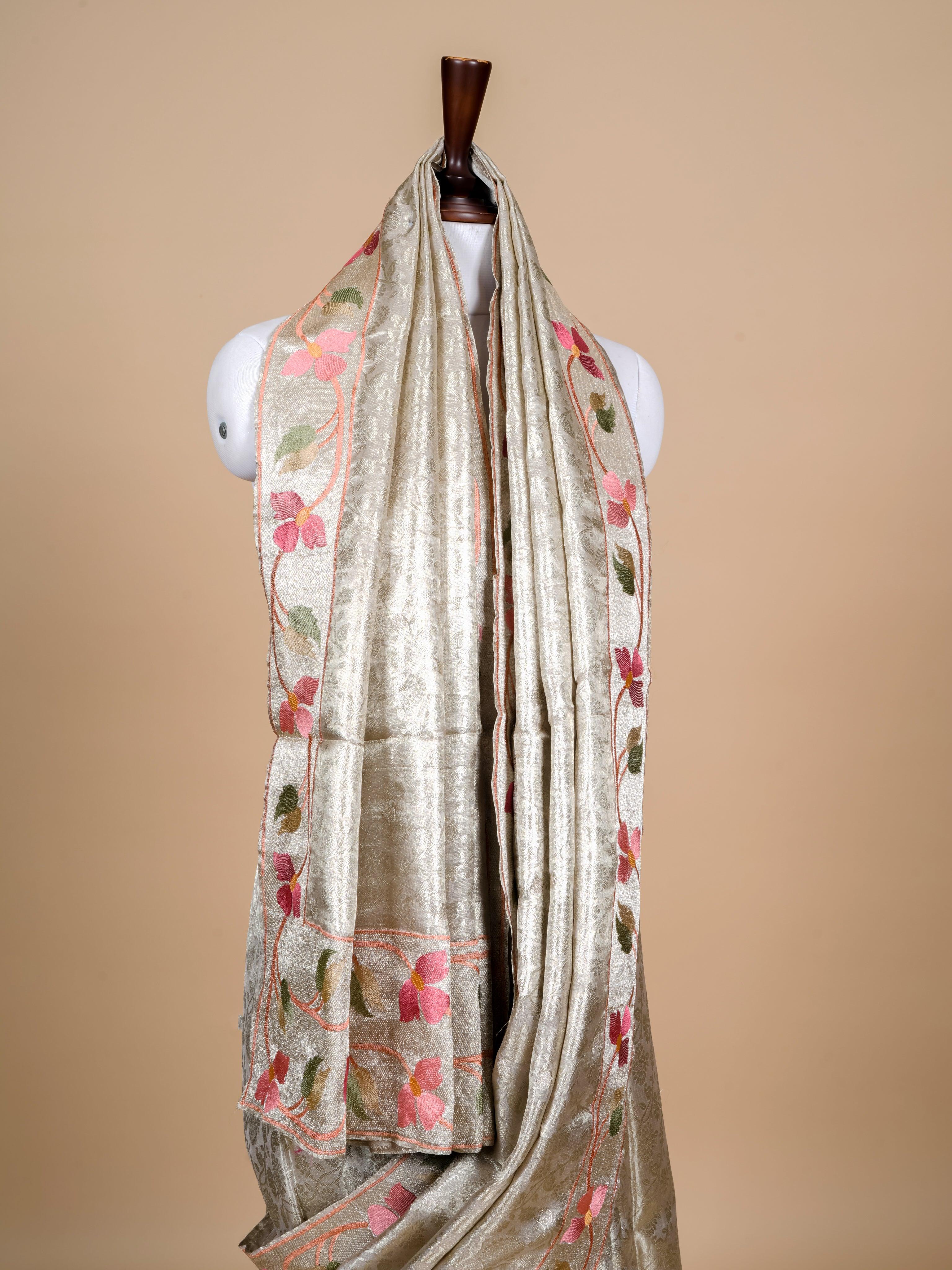 Handwoven Silver Banarasi Tissue Silk Saree - Sumangal Ekam
