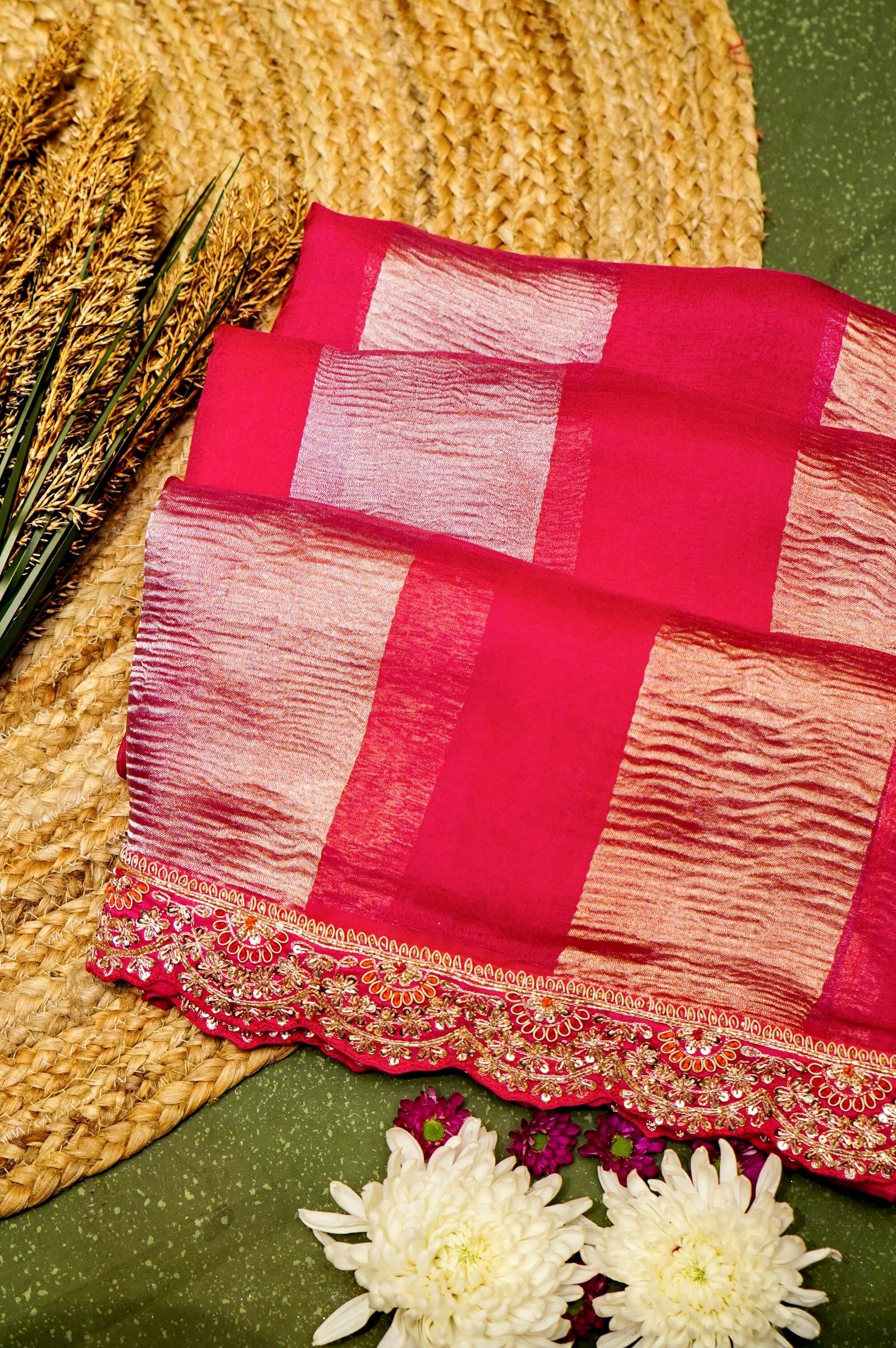 Handwoven Pink Designer Organza Saree