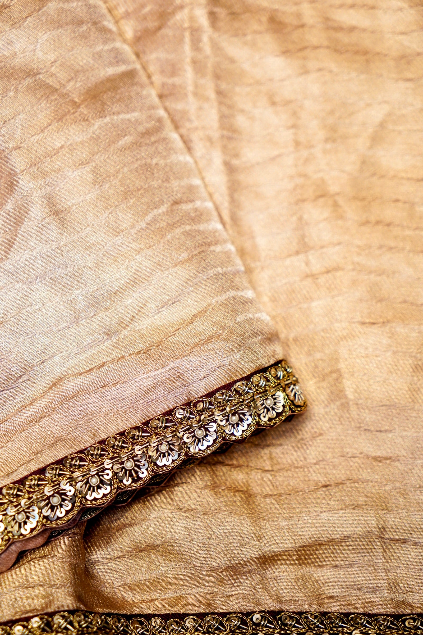 Handwoven Golden Designer Tissue Silk Saree