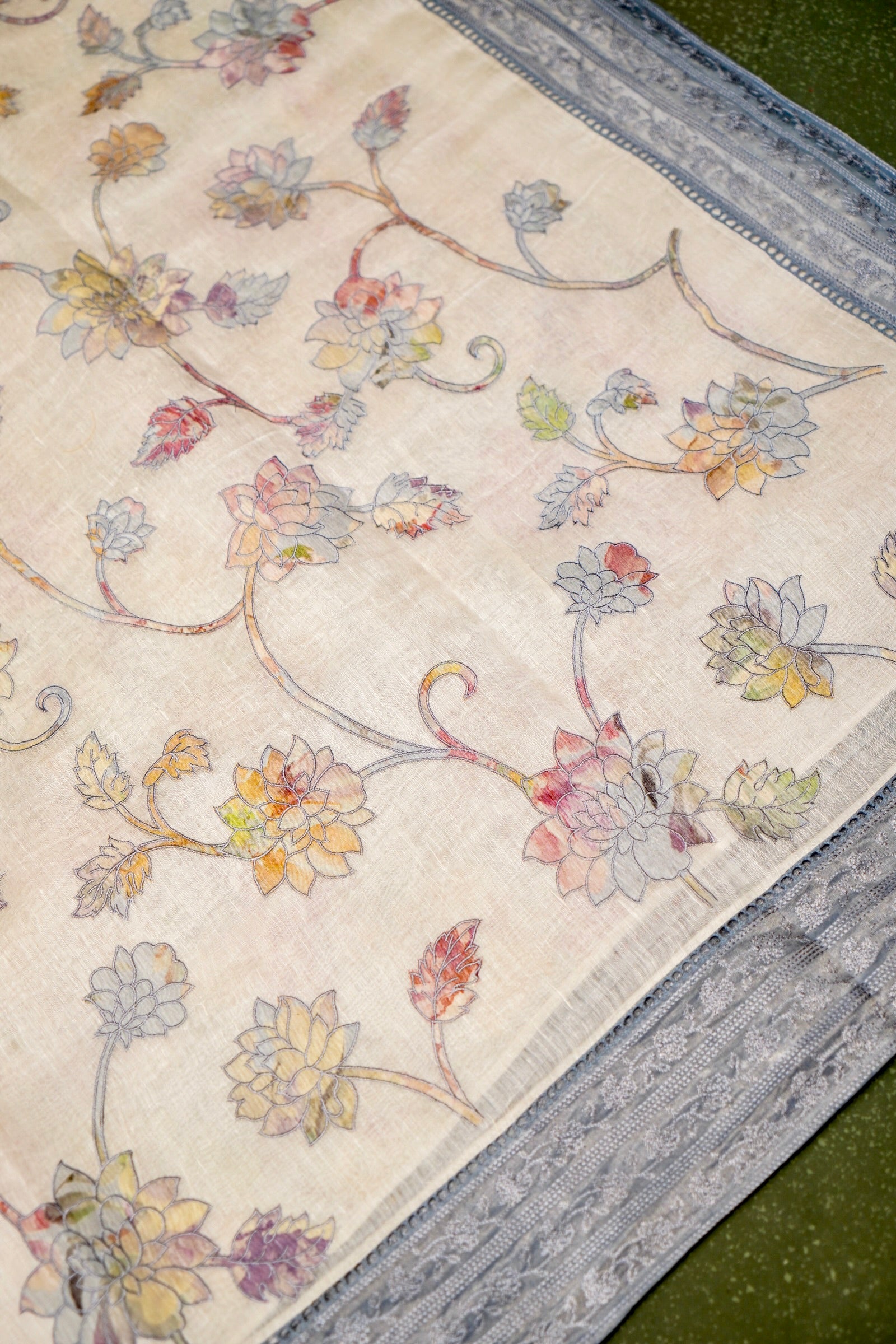 Designer White Linen Silk Saree