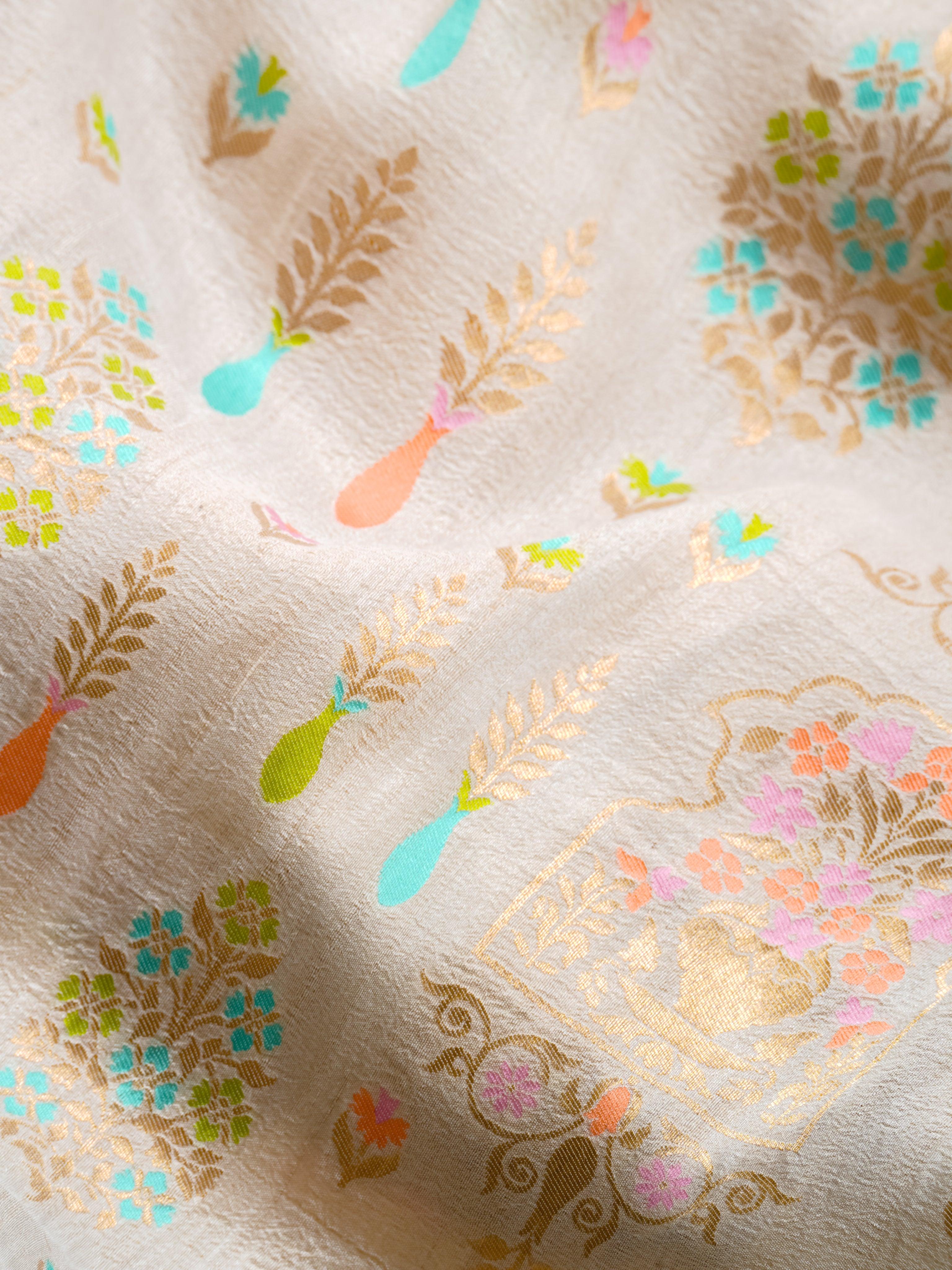 Handwoven Off White Banarasi Moonga Silk Saree - Sumangal Ekam