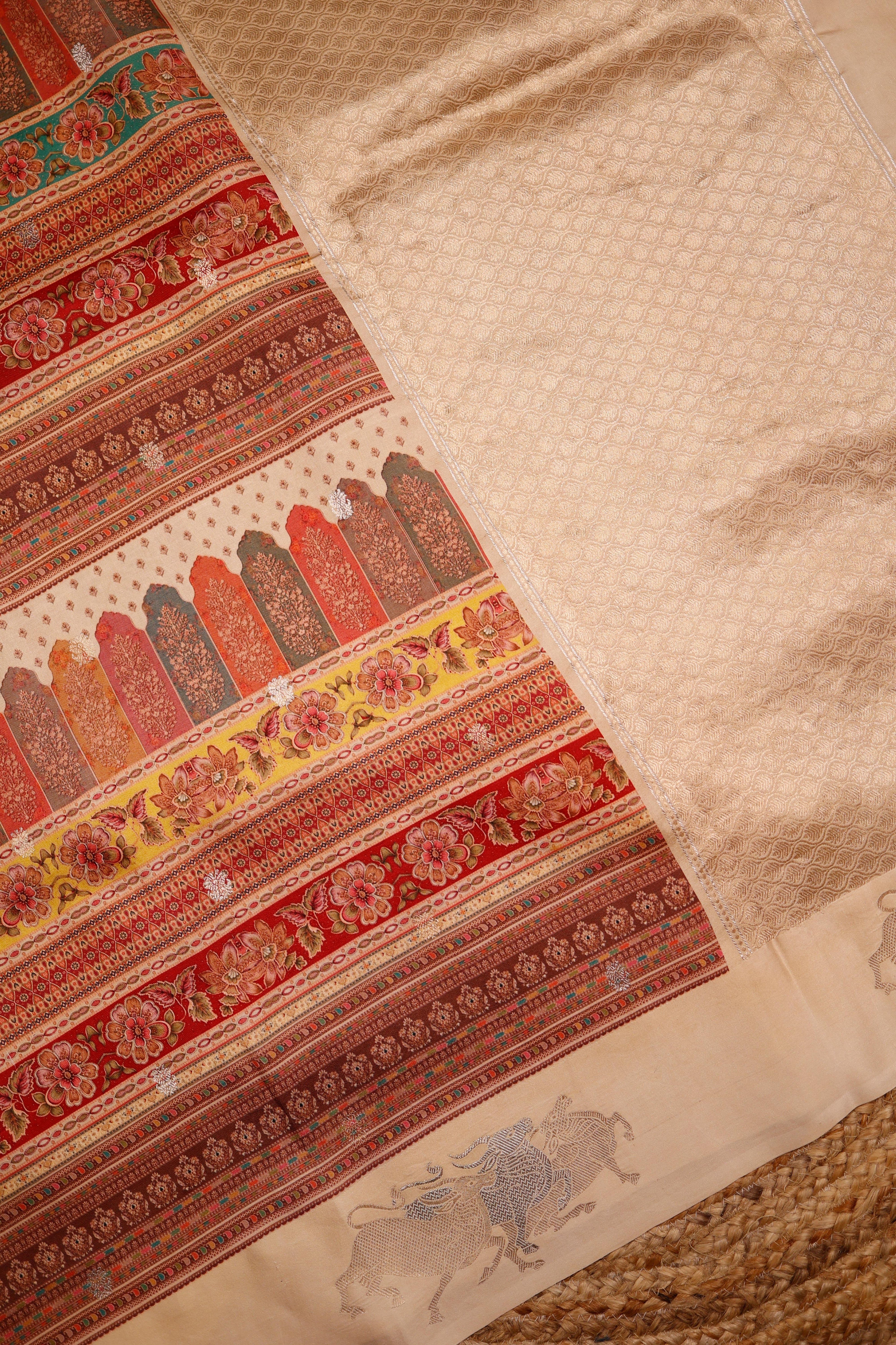 Designer Cream Motif Banarasi Pure Silk Saree