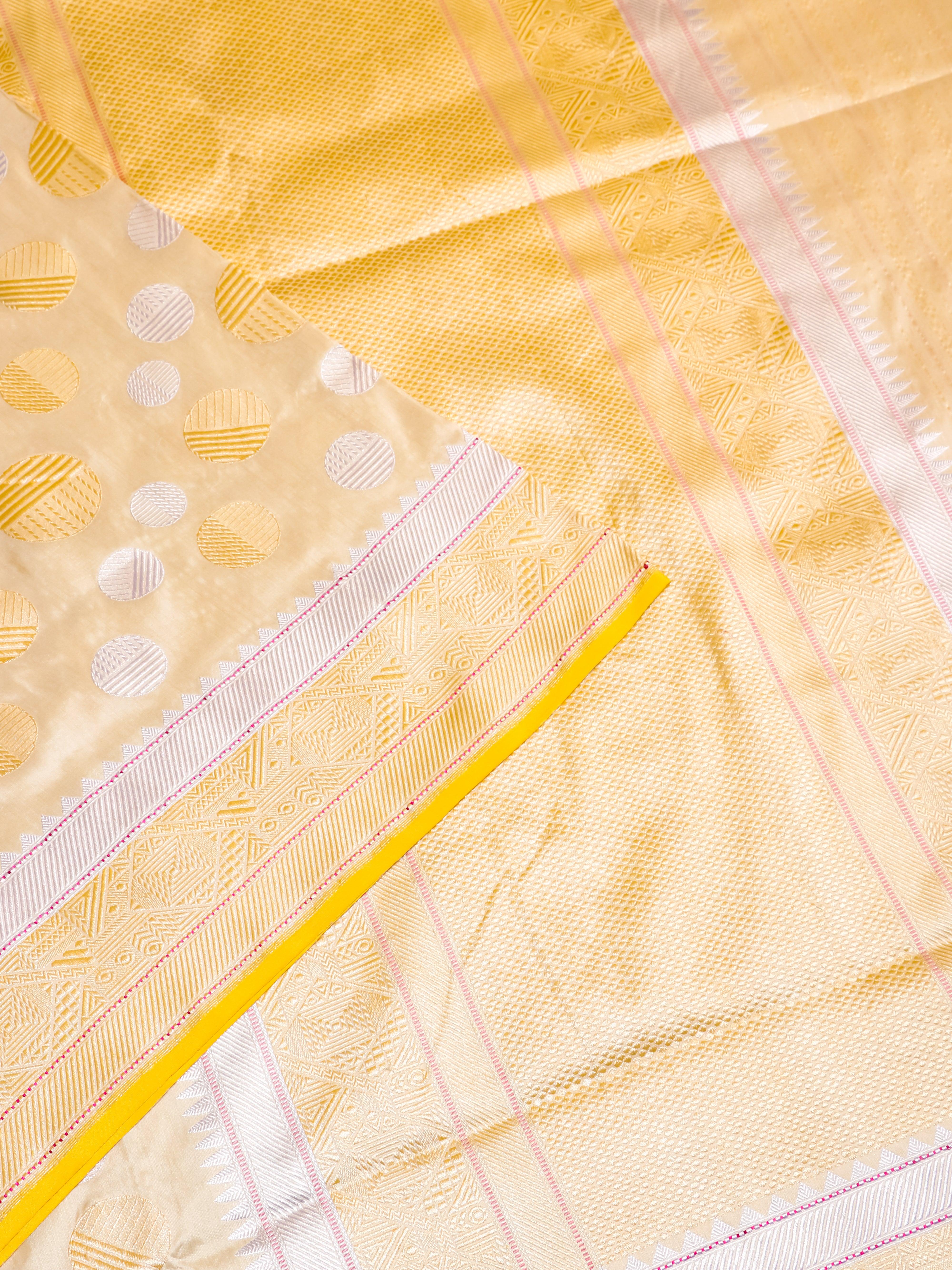 Handwoven Rangkat Banarasi Katan Silk Saree - Sumangal Ekam