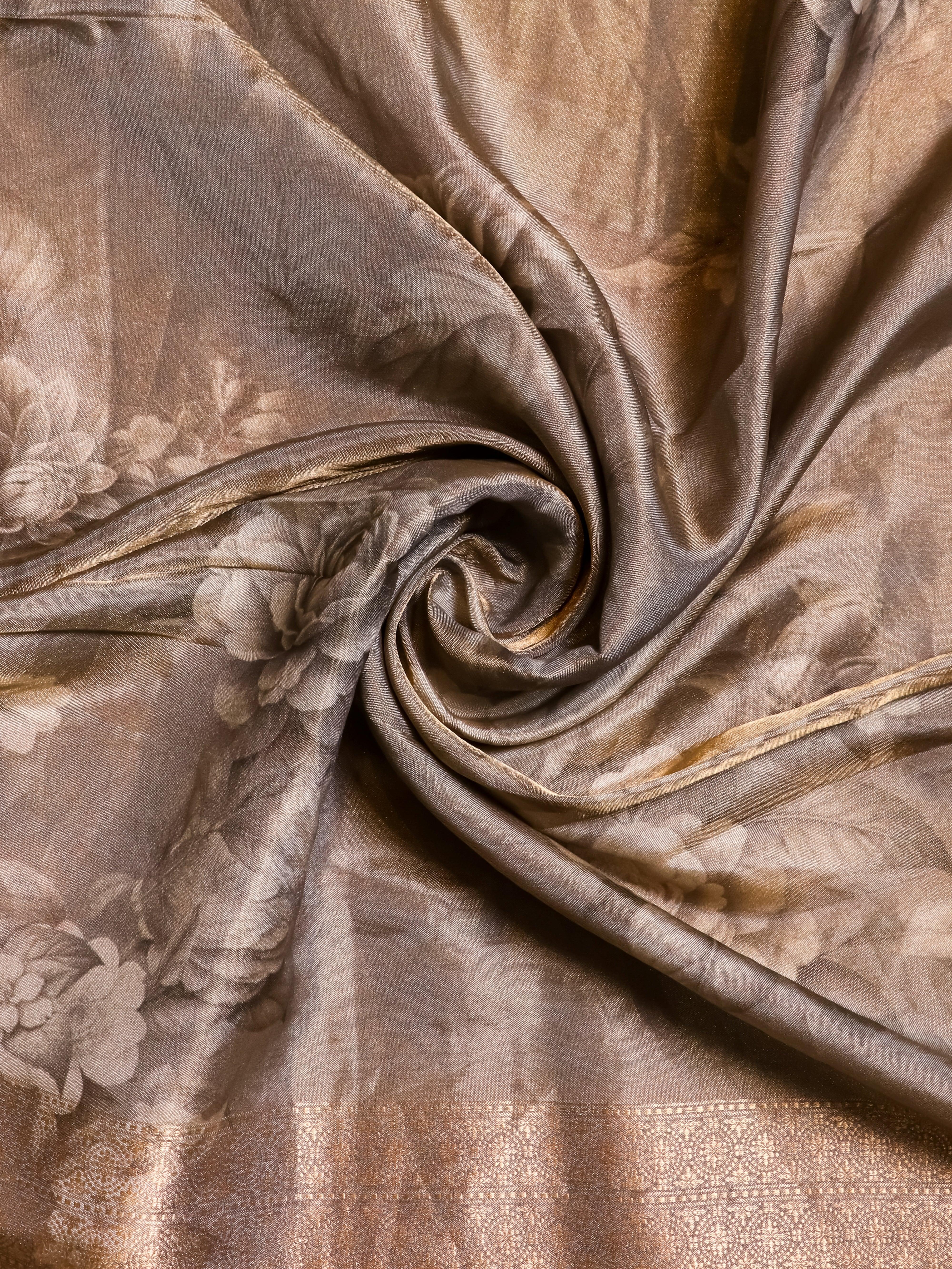 Handwoven Grey Banarasi Tissue Silk Saree - Sumangal Ekam